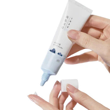 ROUND LAB 1025 DOKDO EYE CREAM  30ml